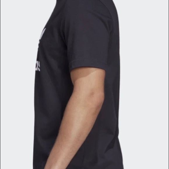 Adidas - Picture 2 of 3